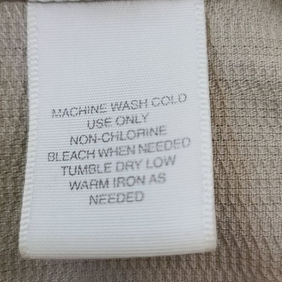 ST. JOHN'S BAY WOMAN'S JACKET. - Picture 9 of 9